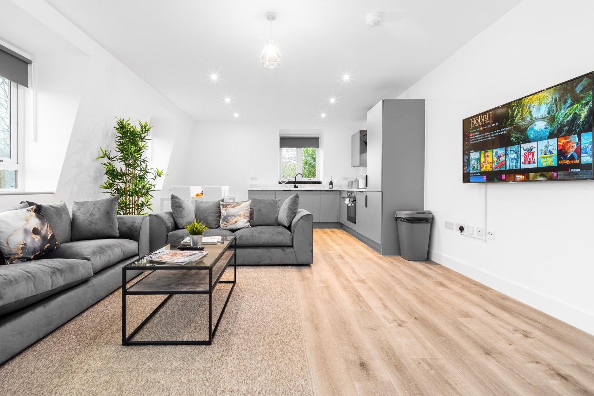 Stylish 2 Bedroom Apartment - Balcony - Secure Parking - Top Rated - 5Mc 버밍엄 외부 사진